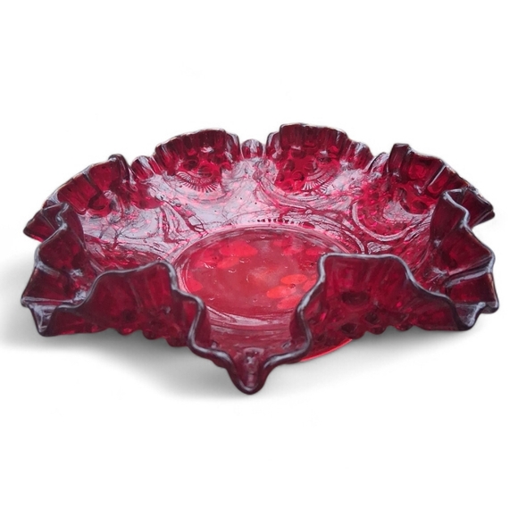 Fenton Dish - Picture 1 of 2